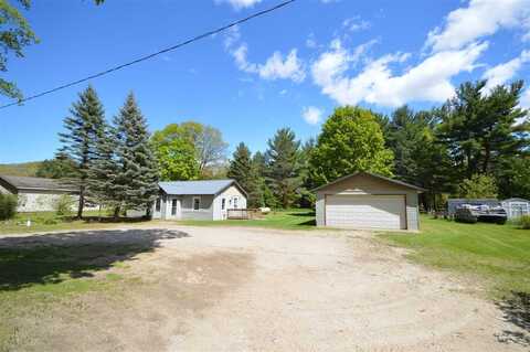 456 Call, Boyne City, MI 49712