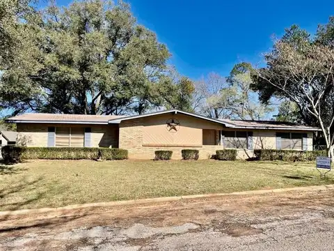 106 Rosewood Drive, Crockett, TX 75853