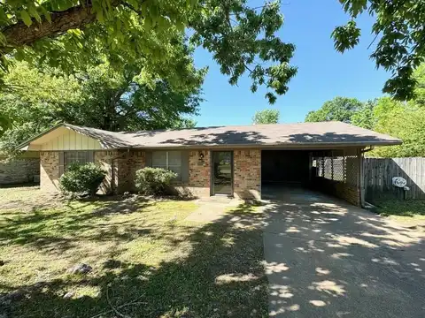 101 El Camino, Crockett, TX 75835