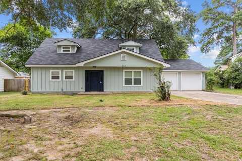 612 Margaret's Dr., Nacogdoches, TX 75961