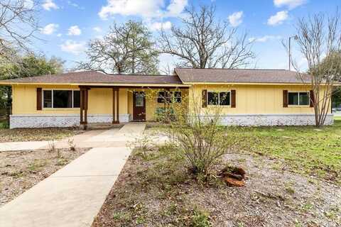 921 South Market Street, Grapeland, TX 75844