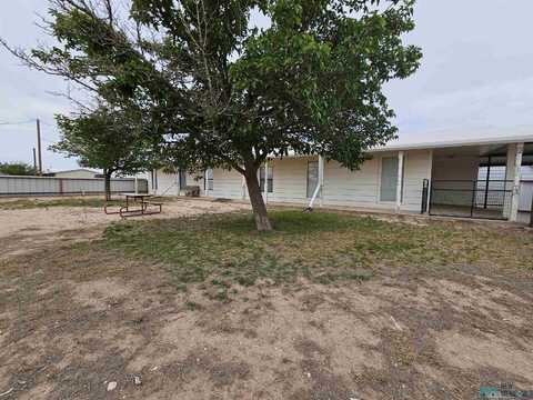 2028 Grayston Road, Carlsbad, NM 88220