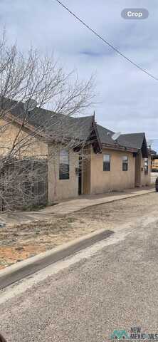 121/123 N E Avenue, Portales, NM 88130