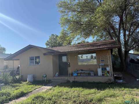 908 E Elbe Avenue, Portales, NM 88130