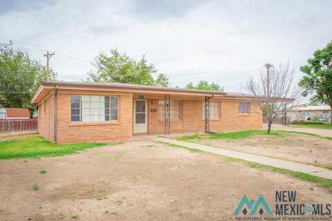 7 Pine Place, Roswell, NM 88203