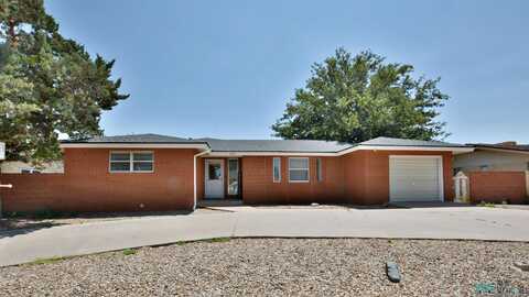 1305 Huntington Way, Clovis, NM 88130