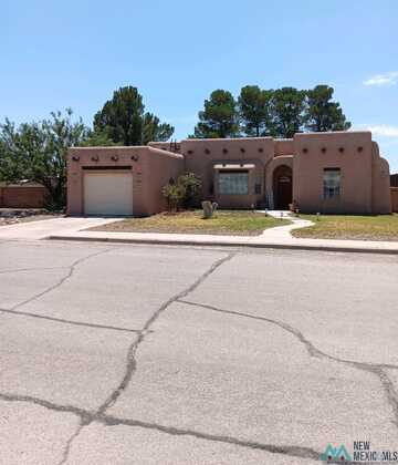 1010 E Peach Street, Deming, NM 88030