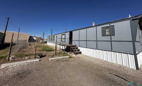 300 B Apache Street, Hobbs, NM 88240