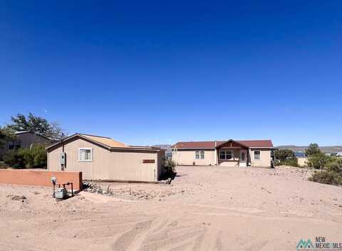 521 Catfish Street, Elephant Butte, NM 87935