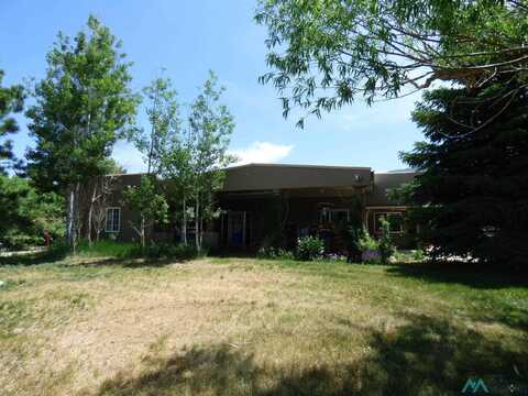 39* S Rancho Lane Lane, Raton, NM 87740