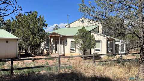 25 Log Cabin Drive, Datil, NM 87821