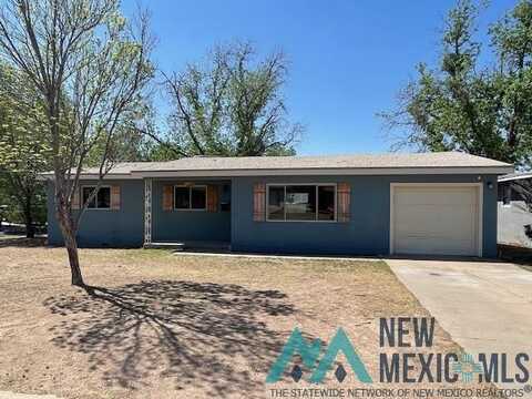 1801 W Blodgett Street, Carlsbad, NM 88220