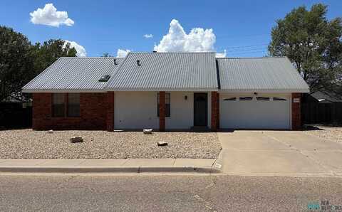 1604 Windsor Way, Clovis, NM 88101