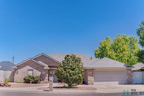 2104 Howard Cowper Drive, Clovis, NM 88101