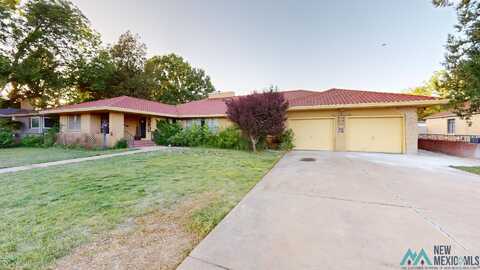 1509 Highland Road, Roswell, NM 88201