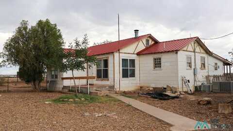 6705 Old Chisum Trail, Dexter, NM 88230