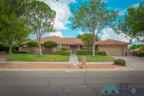 603 Moore Avenue, Roswell, NM 88201