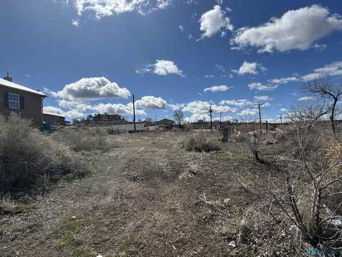 413 W Green Avenue, Gallup, NM 87301