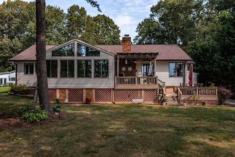 290 Wilton Woods Drive, Hague, VA 22469