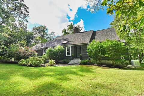 6 Split Rock Road, Exeter, NH 03833