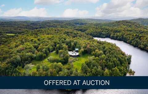 404 Patnoe Farm Drive, Hyde Park, VT 05655