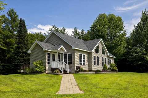 89 Ammonoosuc Avenue, Bath, NH 03740