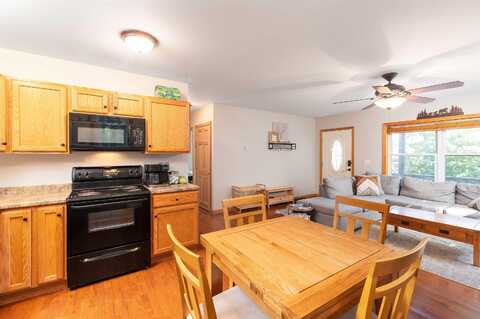 38 Garmish Road, Conway, NH 03818