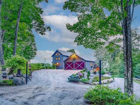 412 North County Road, Groton, VT 05046