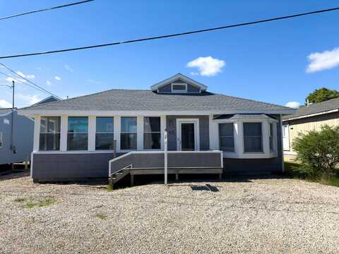 43 Glade Path, Hampton, NH 03842