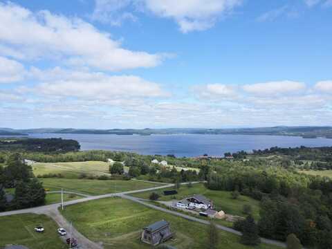 84 Kimberly Lane, Newport, VT 05857