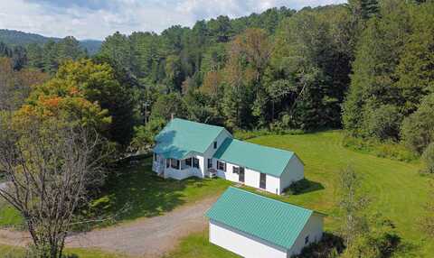 704 South Wheelock Road, Lyndon, VT 05851