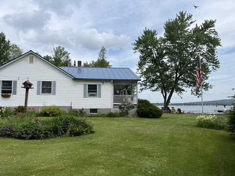 2101 VT Route 105, Derby, VT 05829