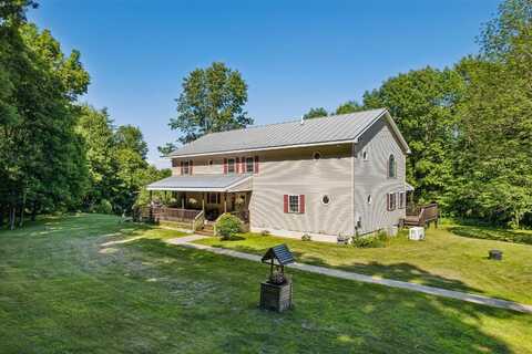 11 Gilson Farm Lane, Hartland, VT 05048