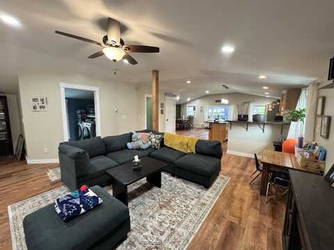 299 Railroad Street, Littleton, NH 03561