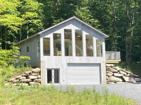 33 Mitchell Brook Road, Norwich, VT 05055