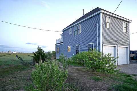 35 Glade Path, Hampton, NH 03842