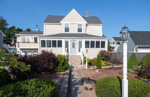 212 Atlantic Avenue, Seabrook, NH 03874