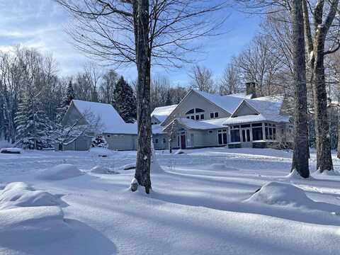 19 Fuller Farm Road, Warren, VT 05674