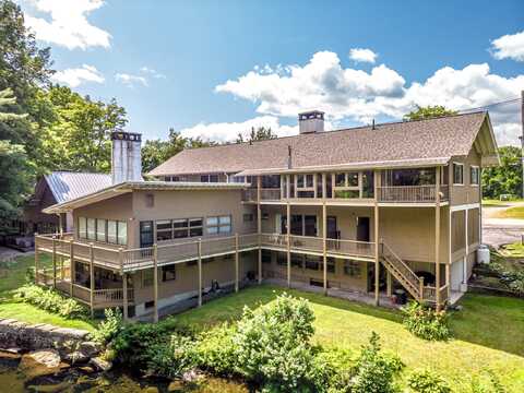 689 Kearsarge Road, Conway, NH 03860