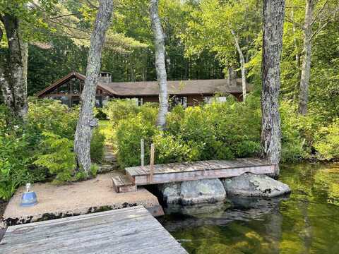 100 Singing Eagle Road, Moultonborough, NH 03254