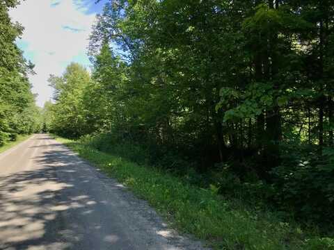 200 Harrington Road, Greensboro, VT 05841