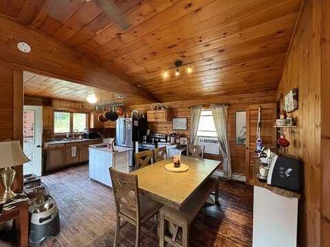 17 Tracy Hill Road, Northfield, VT 05663