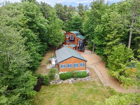 86 Smith Point Road, Alton, NH 03810