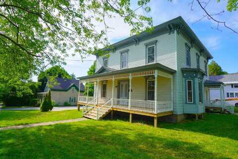 65 Congress Street, Saint Albans, VT 05478