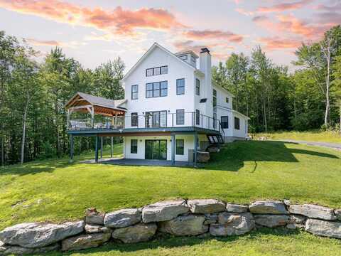 1137 Stage Road, Richmond, VT 05477