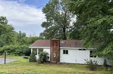 12 Long Stack Lane, Wolfeboro, NH 03894