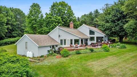 502 Beam Road, Hyde Park, VT 05655