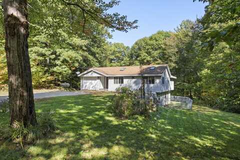 11 Jacques Drive, Plymouth, NH 03264