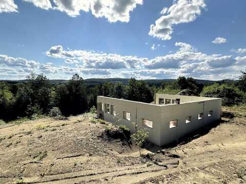 702 Mount Pisgah Road, Saint Johnsbury, VT 05819