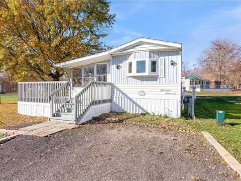 24 Island Circle, South Hero, VT 05486